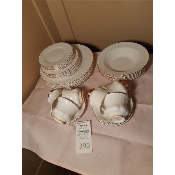 Royal Albert Val D'Or Cat A