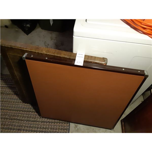 Hourd Folding Card Table Cat A