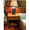 Image 1 : Night Std & Table Lamp Cat B