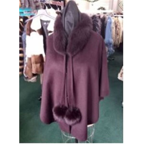 FULL CASHMERE AND FOX CAPE: