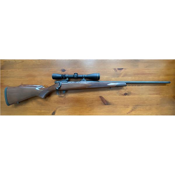 Endowment Fund Contribution Rifle Weatherby Vanguard Deluxe, .270 Win. w/3-9x42 Leupold