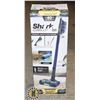 Image 1 : SHARK CORDLESS VACUUM PLUS