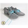 Image 1 : NEW TURQUOISE AND GREY LIGHT UP SHOES BOYS SIZE 13