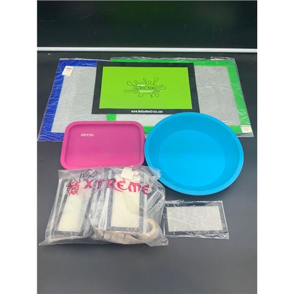 Non Stick Silicone Pads and Silicone Trays