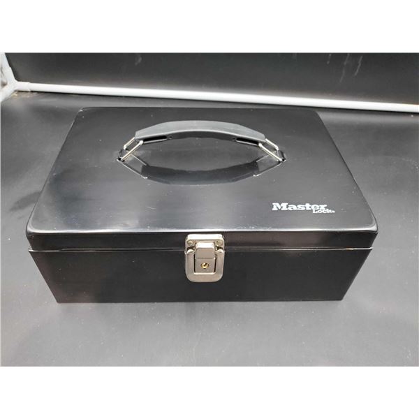 Master Lock Cashbox