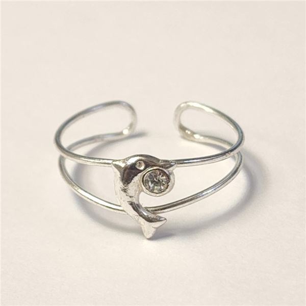 Silver Cubic Zirconia Ring (~Size )(Ring is resizable for $40) (~length inches), Suggested Retail Va