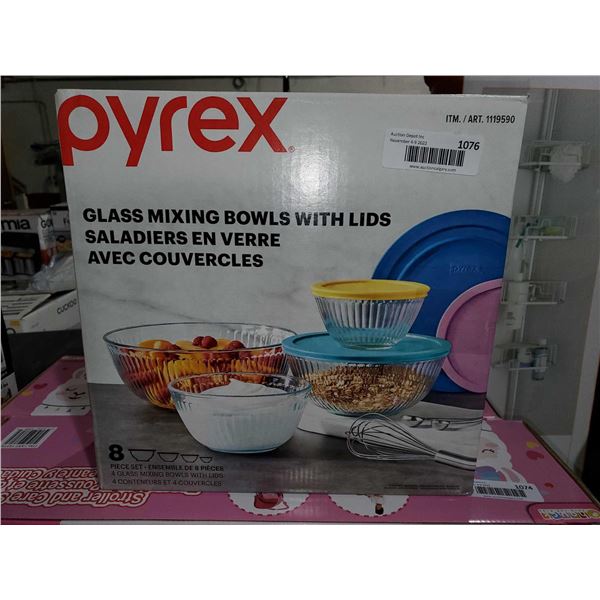 NEW Pyrex Glass Mixing Bowls w/ Lids 8pc set