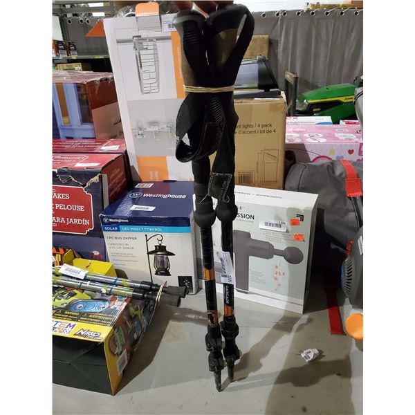 Cascade  Mountain Tech Trekking Poles