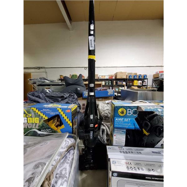 Eureka Upright Vacuum