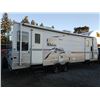 Image 11 : 0C --  2005 SPRINGDALE BY KEYSTONE APX 30FT TRAVEL TRAILER