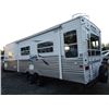 Image 20 : 0C --  2005 SPRINGDALE BY KEYSTONE APX 30FT TRAVEL TRAILER