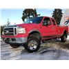 Image 2 : F4 --  2005 FORD F350 SUPER DUTY EXT CAB 4X, Red, 216633 KM