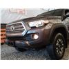 Image 41 : C6D --  2016 TOYOTA TACOMA ACCESS CAB 4X4, Grey, 195236 KM