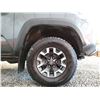Image 44 : C6D --  2016 TOYOTA TACOMA ACCESS CAB 4X4, Grey, 195236 KM