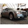 Image 8 : E4 --  2005 CHRYSLER 300 TOURING, GREY, 158,007 KMS