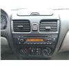 Image 75 : A1 --  2004 NISSAN SENTRA, Gold, 71976 KM   "NO RESERVE"