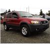 Image 8 : C5 --  2005 FORD ESCAPE XLT AWD, Red, 194744 KM
