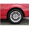 Image 25 : A5 --  2005 FORD FOCUS ZXW, Red, 153306 KM