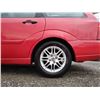 Image 26 : A5 --  2005 FORD FOCUS ZXW, Red, 153306 KM