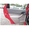 Image 60 : A5 --  2005 FORD FOCUS ZXW, Red, 153306 KM