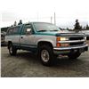 Image 8 : F2 --  1994 CHEVROLET 2500 LONG BOX, Green, 288713 KM