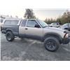 Image 16 : A12D --  2000 GMC SONOMA 4X4, Black/Brown, 206136 KM