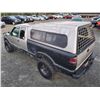 Image 33 : A12D --  2000 GMC SONOMA 4X4, Black/Brown, 206136 KM