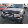 Image 7 : A12D --  2000 GMC SONOMA 4X4, Black/Brown, 206136 KM