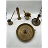 Image 2 : Lot of brass decorative pieces, mortar and candlestick holders