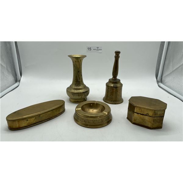 Lot of brass decor items