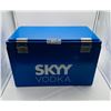 Image 3 : SKYY Vodka cooler