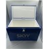 Image 4 : SKYY Vodka cooler