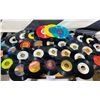 Image 2 : Large lot 45 RPM records