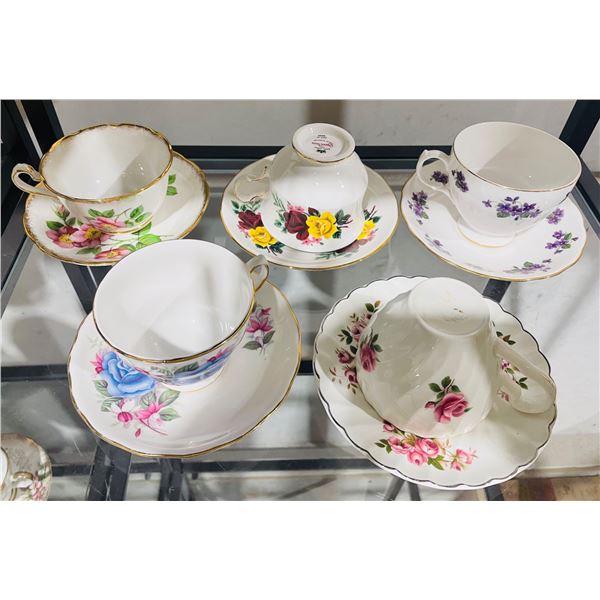 Vintage Teacups and Saucers Queen Anne