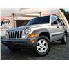 Image 2 : D5 --  2006 JEEP LIBERTY SPORT 4X4, Silver, 241252 KM