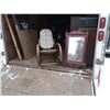 Image 1 : Wood Rocker & Vintage Mirror