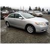 Image 8 : B4 --  2007 TOYOTA  CAMRY HYBRID, Silver, 317347 KM