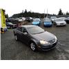 Image 9 : E5 --  2009 VW JETTA S, Grey, 165609 KM