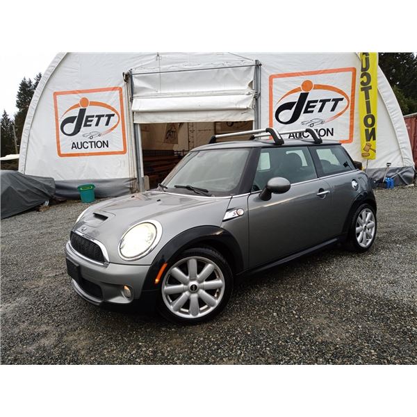 G1 --  2008 MINI COOPER S, Grey, 164387 KM