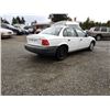 Image 13 : A11 --  1998 SATURN SL1, White, 212924 KM  "NO RESERVE"