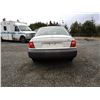 Image 16 : A11 --  1998 SATURN SL1, White, 212924 KM  "NO RESERVE"