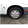 Image 32 : A11 --  1998 SATURN SL1, White, 212924 KM  "NO RESERVE"