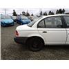 Image 35 : A11 --  1998 SATURN SL1, White, 212924 KM  "NO RESERVE"