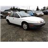 Image 9 : A11 --  1998 SATURN SL1, White, 212924 KM  "NO RESERVE"