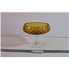 Image 1 : Vintage Amber Glass Pedestal Bowl Footed (8” x 6”)