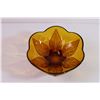 Image 2 : Vintage Amber Glass Anchor Hocking Bowl (7 1/2”)