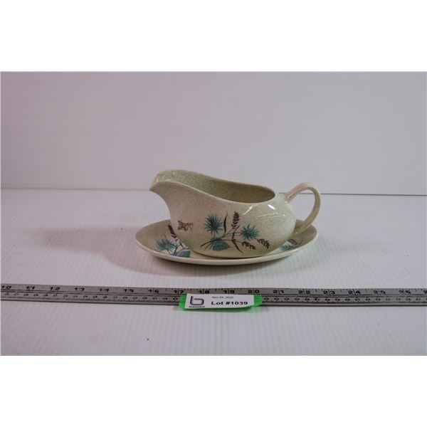 Wood & Sons Gravy Boat (Made in England)