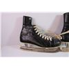 Image 2 : Pair of Delta Hockey Skates (Mens Size 12)