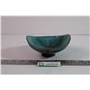 Image 1 : Blue Mountain Pottery 5-1/2” Bowl Asymmetrical Bowl