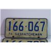 Image 2 : (2) 1976 Saskatchewan Licence Plates